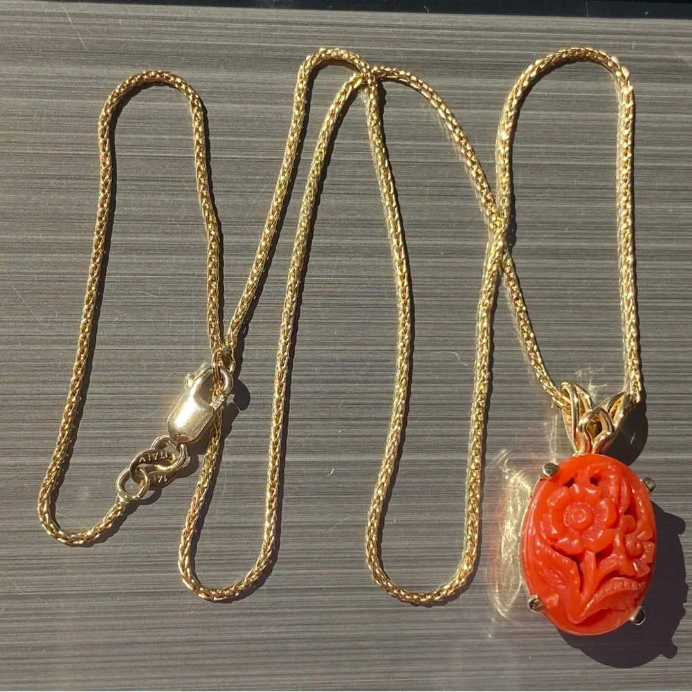 14k Solid Gold Italian Coral Floral Filigree Pendant Necklace 5.19g - Picture 4 of 16